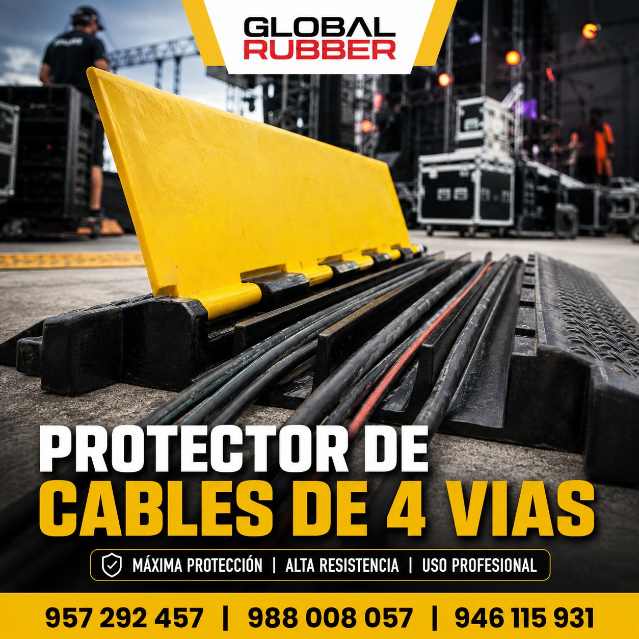 Protector de cables de 4 vías con la tapa amarilla abierta y cuatro cables alojados, en el montaje de un escenario